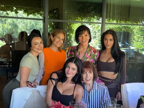 Full leaked Kylie jenner private onlyfans photo