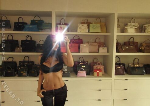 Full leaked Kylie jenner  page private onlyfans photo