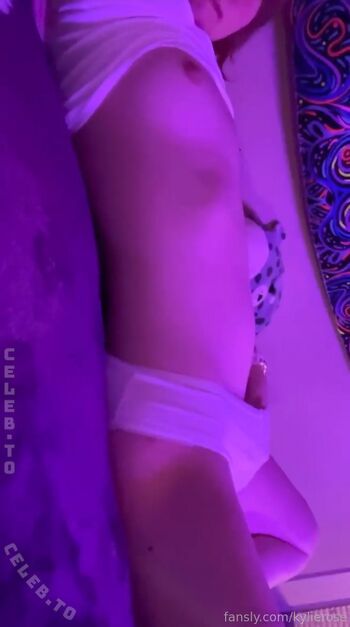 Full leaked Kylierose private onlyfans photo