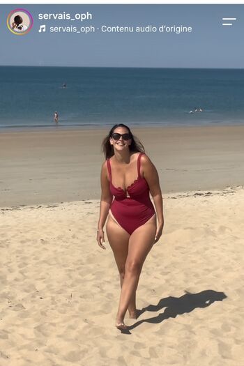 Full leaked La petit coeur private onlyfans photo