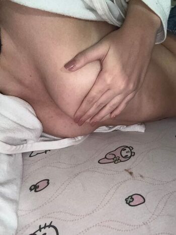 Full leaked Laah girl page private onlyfans photo