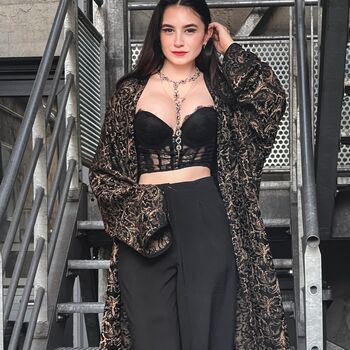 Full leaked Lady emash page private onlyfans photo