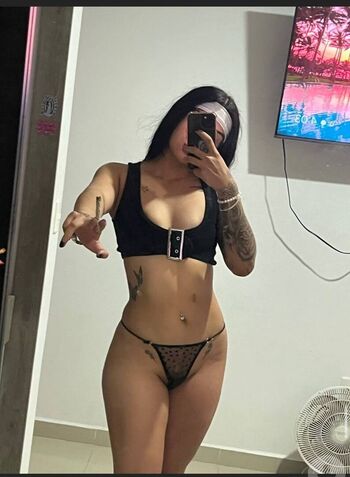 Full leaked Lady yeska private onlyfans photo