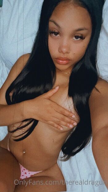 Full leaked Lainiaofficial private onlyfans photo