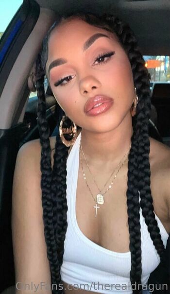 Full leaked Lainiaofficial private onlyfans photo