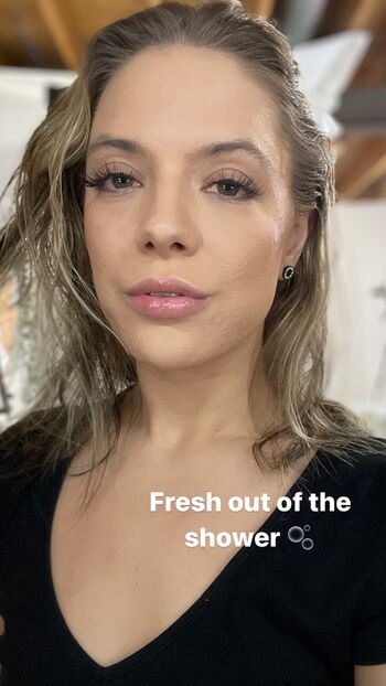 Full leaked Lana analise page private onlyfans photo