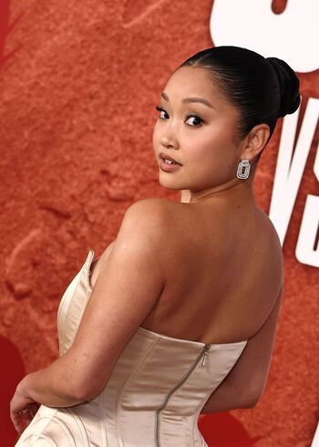 Full leaked Lana condor page private onlyfans photo