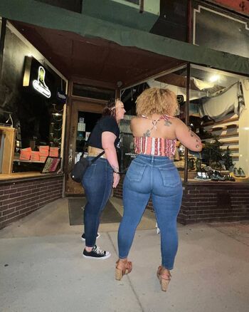 Lana.kane0420