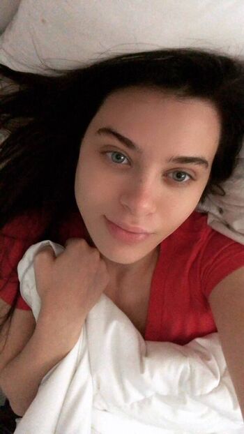 Lana Rhoades Hub