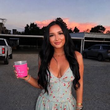 Full leaked Landan lanai private onlyfans photo