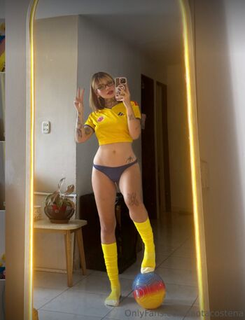 Full leaked Laotacostena private onlyfans photo