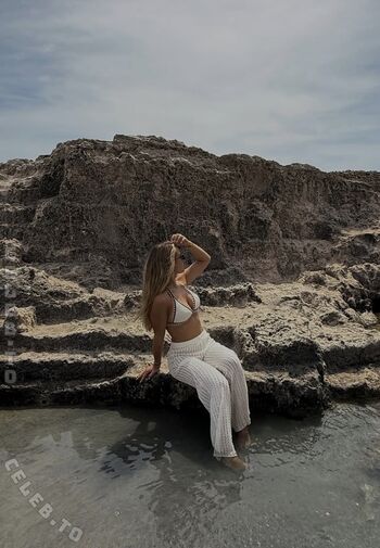 Full leaked Lara gbdt private onlyfans photo