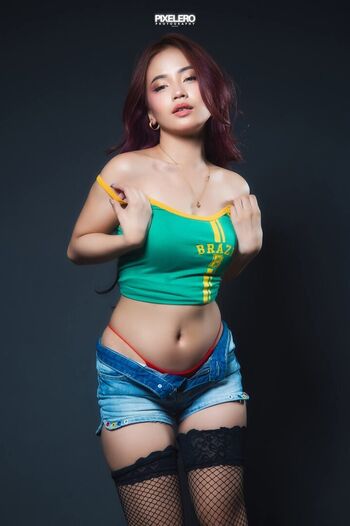 Full leaked Lara lynn torrefiel private onlyfans photo