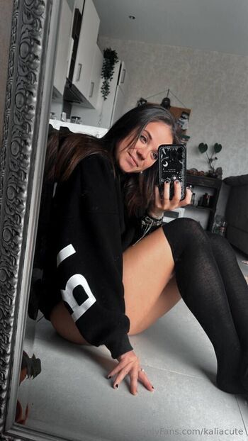Full leaked Laracutiee private onlyfans photo