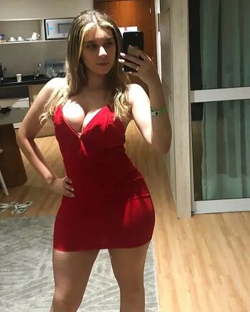 Full leaked Laramellos page private onlyfans photo