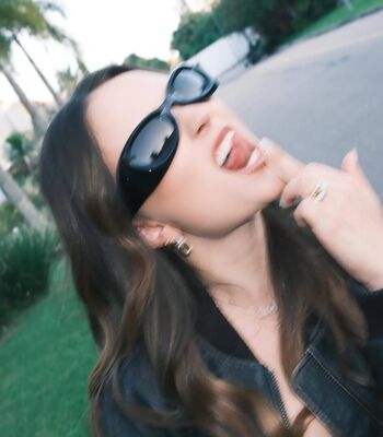 Full leaked Larissa manoela page private onlyfans photo