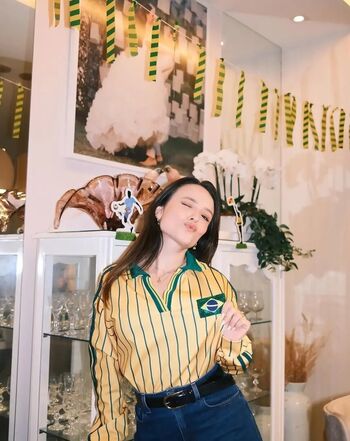 Full leaked Larissa manoela page private onlyfans photo
