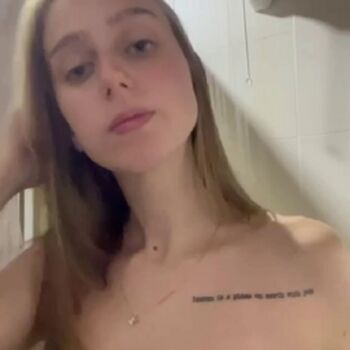 Full leaked Larissa schinider private onlyfans photo