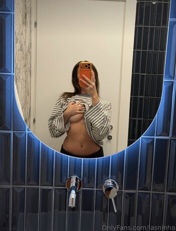 Full leaked Lasninha page private onlyfans photo