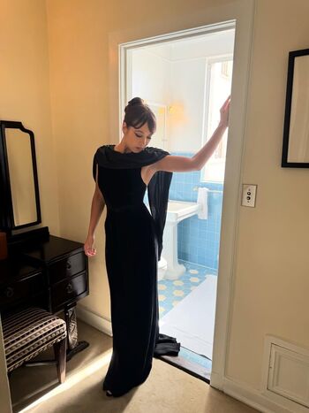 Full leaked Laufey lin page private onlyfans photo