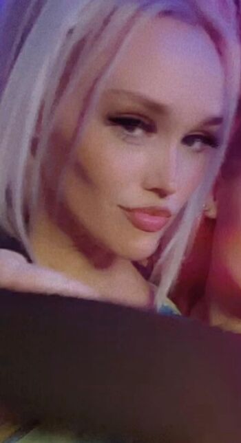 Full leaked Laura jayne private onlyfans photo