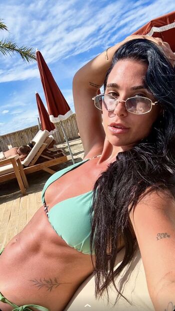 Full leaked Laura petard private onlyfans photo