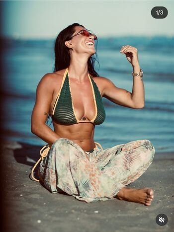 Full leaked Laura petard private onlyfans photo