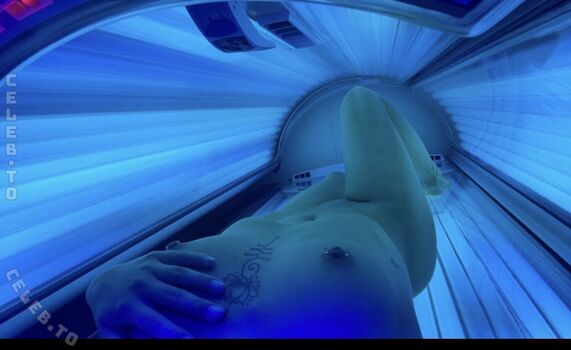 Full leaked Laura sfrm private onlyfans photo