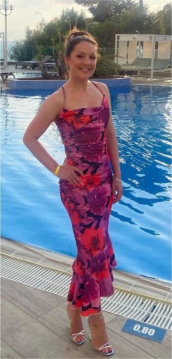 Laura Tobin
