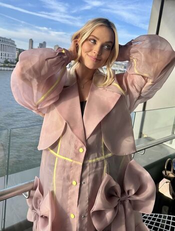 Full leaked Laura whitmore private onlyfans photo