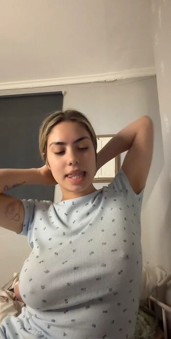 Full leaked Lauraalguaciil private onlyfans photo