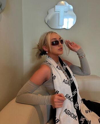 Full leaked Lauren day private onlyfans photo
