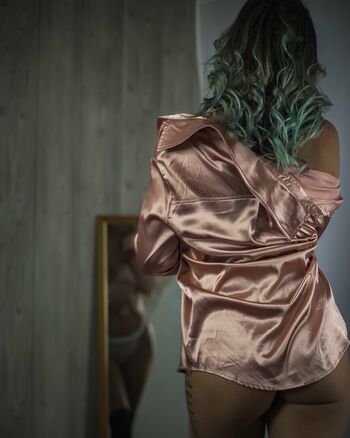 Full leaked Laurenellenrosebaxter private onlyfans photo