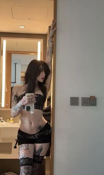 Full leaked Laurinchhhe private onlyfans photo
