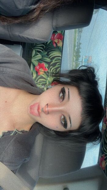 Full leaked Laylaghost private onlyfans photo