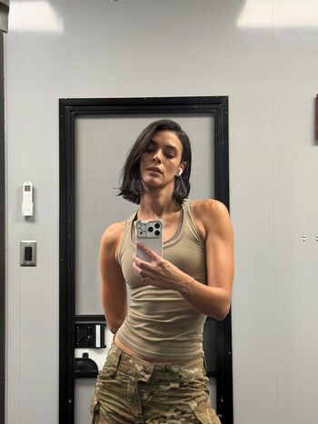 Full leaked Laysla de oliveira private onlyfans photo