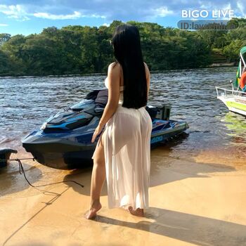 Full leaked Layszinhaa private onlyfans photo