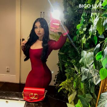 Full leaked Layszinhaa private onlyfans photo