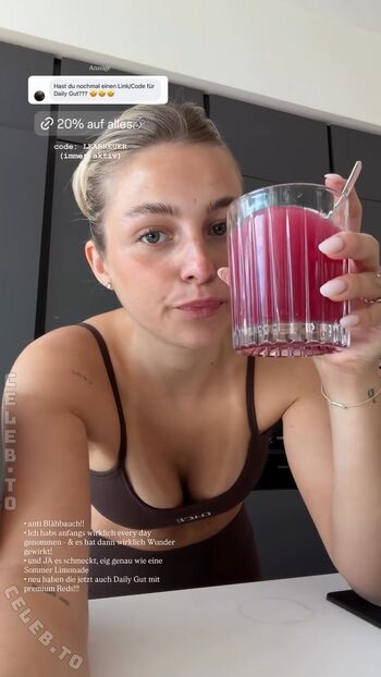 Full leaked Lea breuer page private onlyfans photo