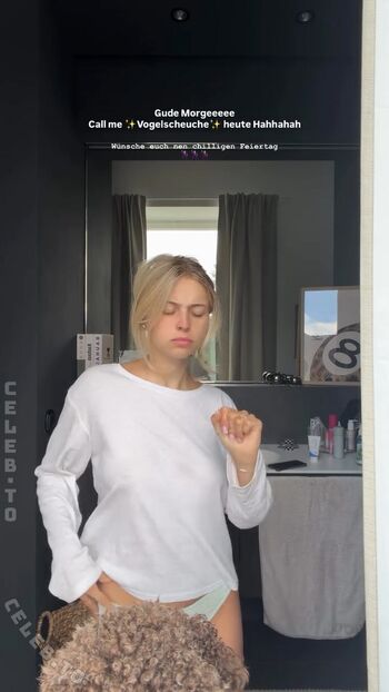 Full leaked Lea breuer private onlyfans photo