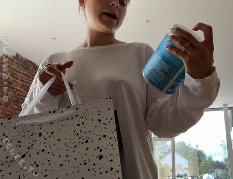 Full leaked Lea breuer private onlyfans photo