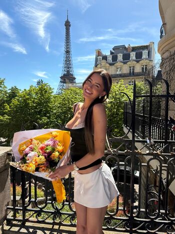Full leaked Lea elui page private onlyfans photo