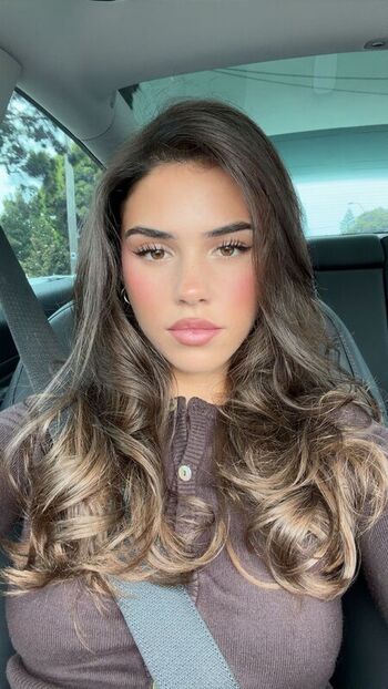 Full leaked Leah halton page private onlyfans photo