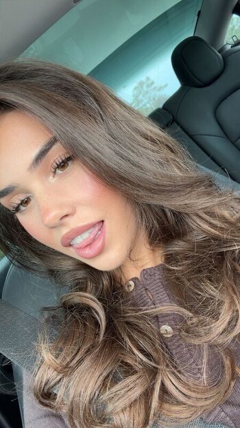 Leah Halton
