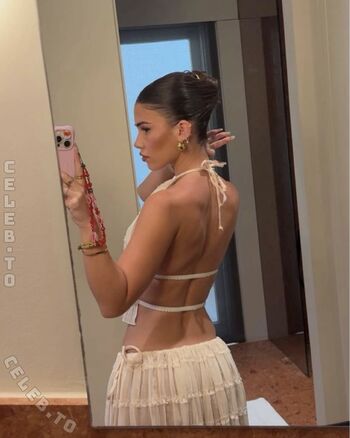 Full leaked Leah halton private onlyfans photo