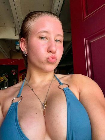 Full leaked Leah paige private onlyfans photo