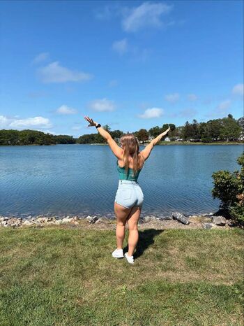 Full leaked Leah paige private onlyfans photo