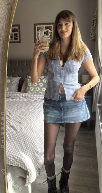 Full leaked Leahrosennamoore private onlyfans photo