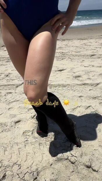 Full leaked Leanbeefpatty page private onlyfans photo