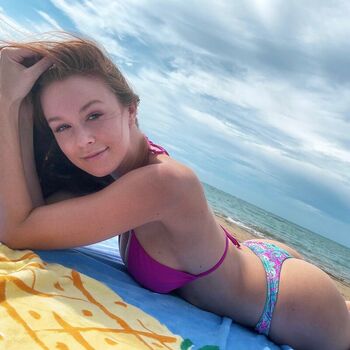 Full leaked Leanna decker private onlyfans photo